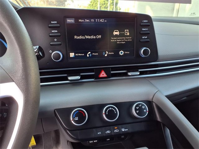 Used 2023 Chrysler 300 S image 18