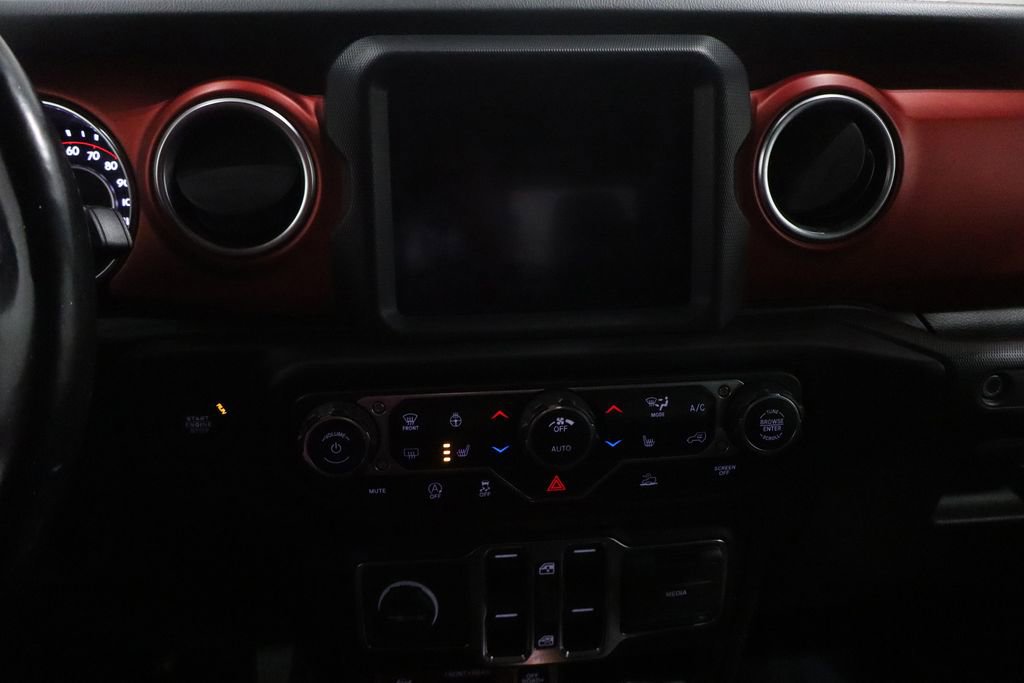 Used 2020 Jeep Gladiator Rubicon w/ Dual Top Group AWD/4WD image 19