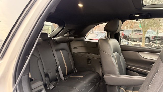 Used 2024 MAZDA CX-90 3.3 Turbo w/ Premium Plus Pkg image 7