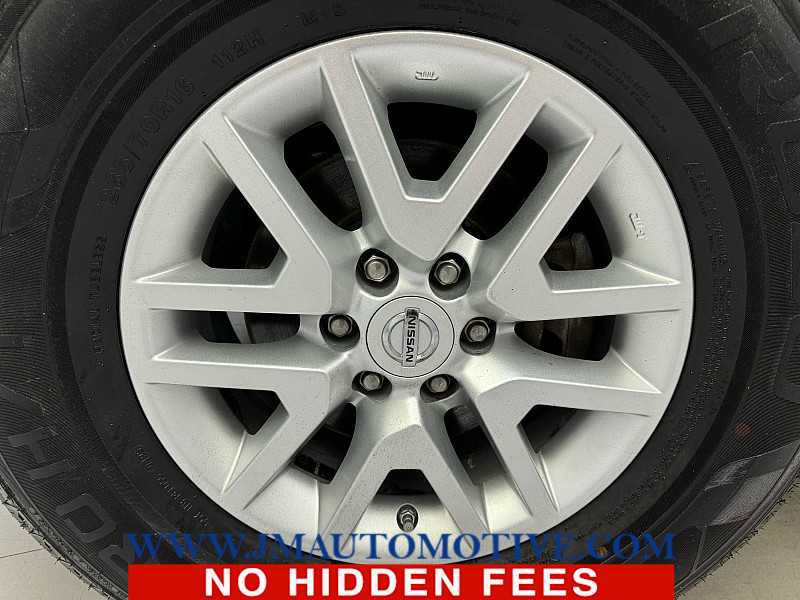 Used 2019 Nissan Frontier SV image 9