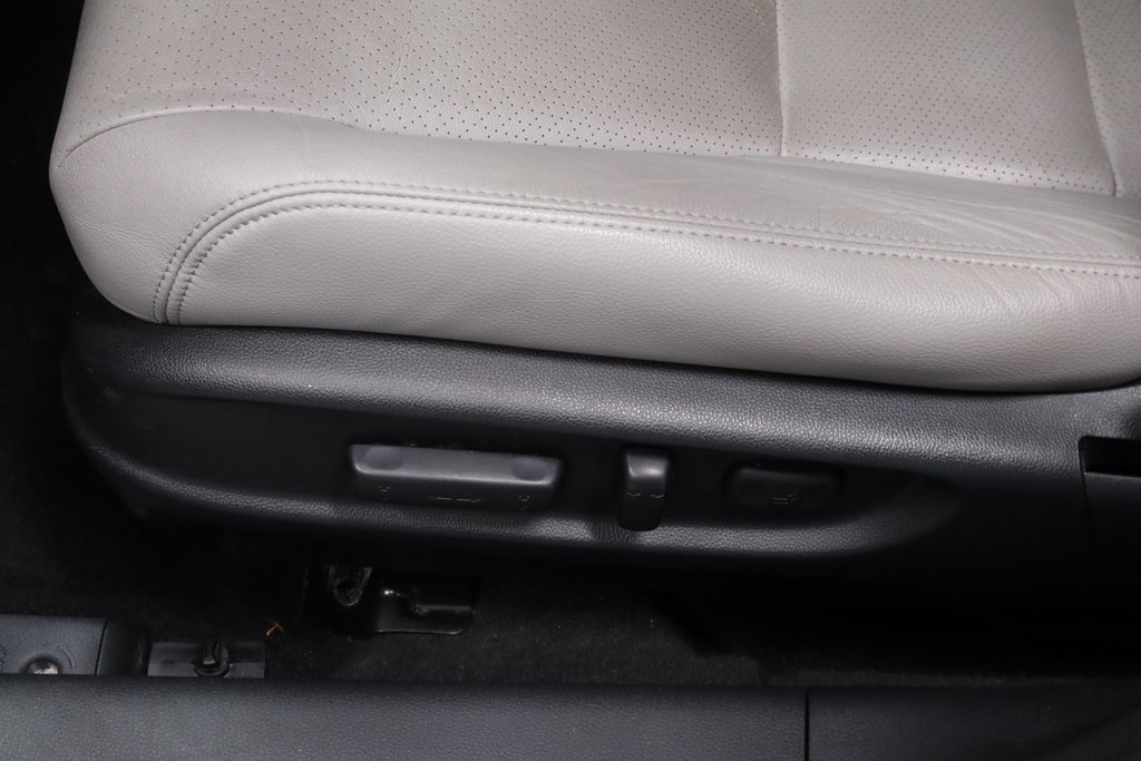 Used 2014 Honda Accord EX-L image 24