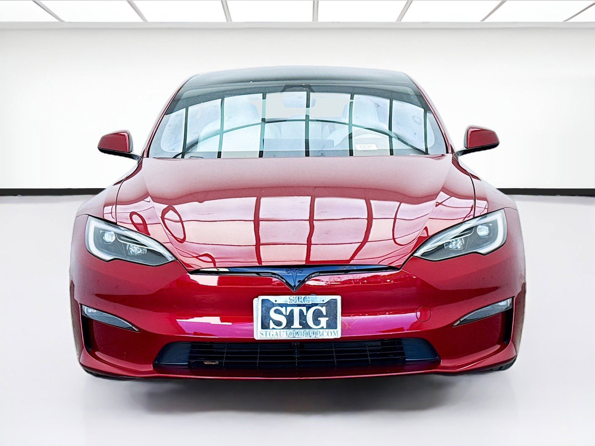 Used 2026 Tesla Model S image 2