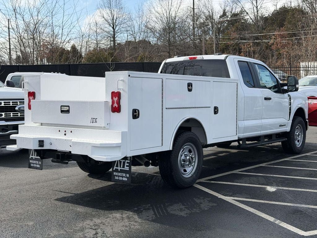 New 2026 Ford F350 XL w/ XL Chrome Package AWD/4WD image 2