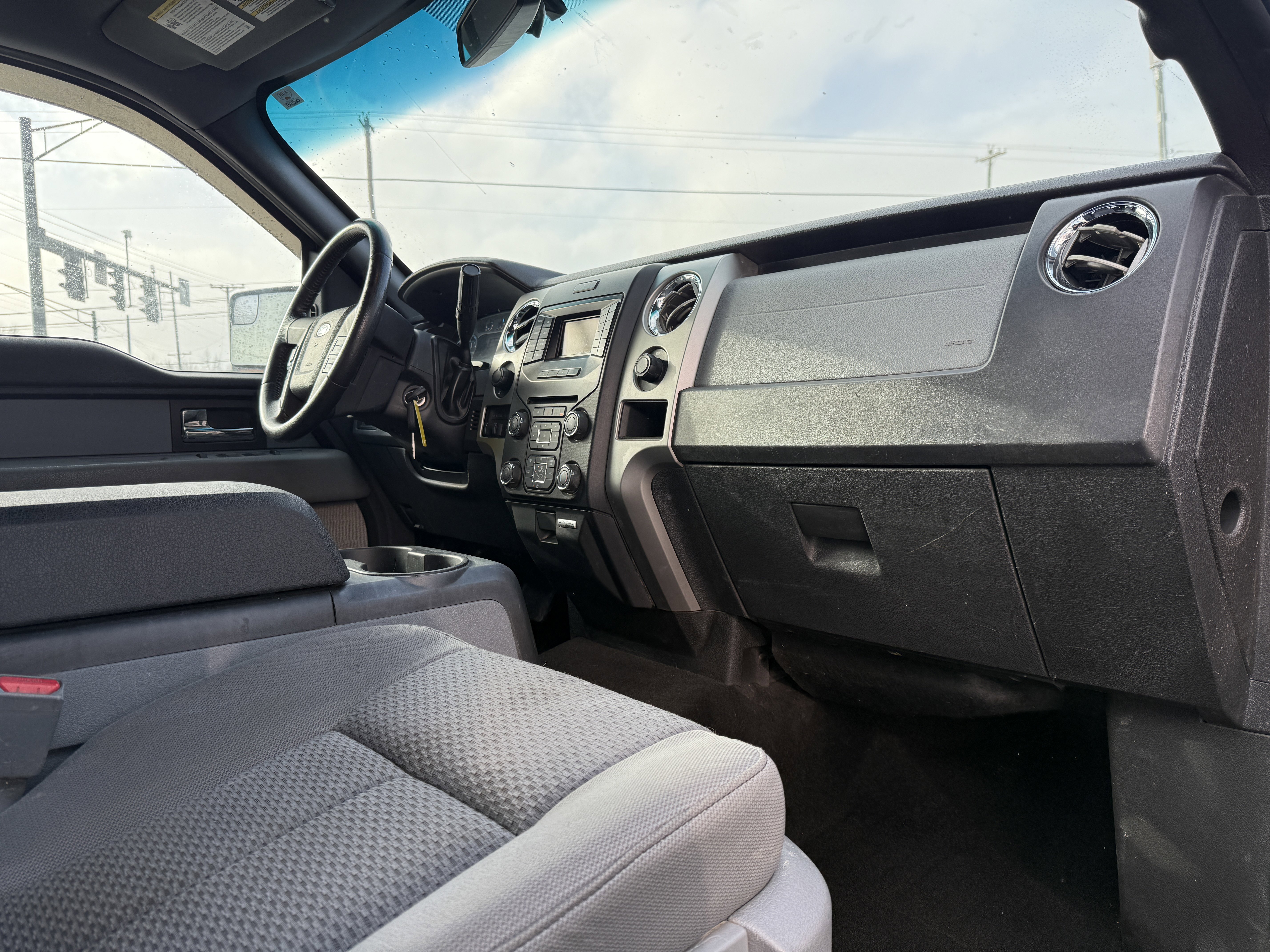 Used 2013 Ford F150 XLT w/ Luxury Equipment Group image 16
