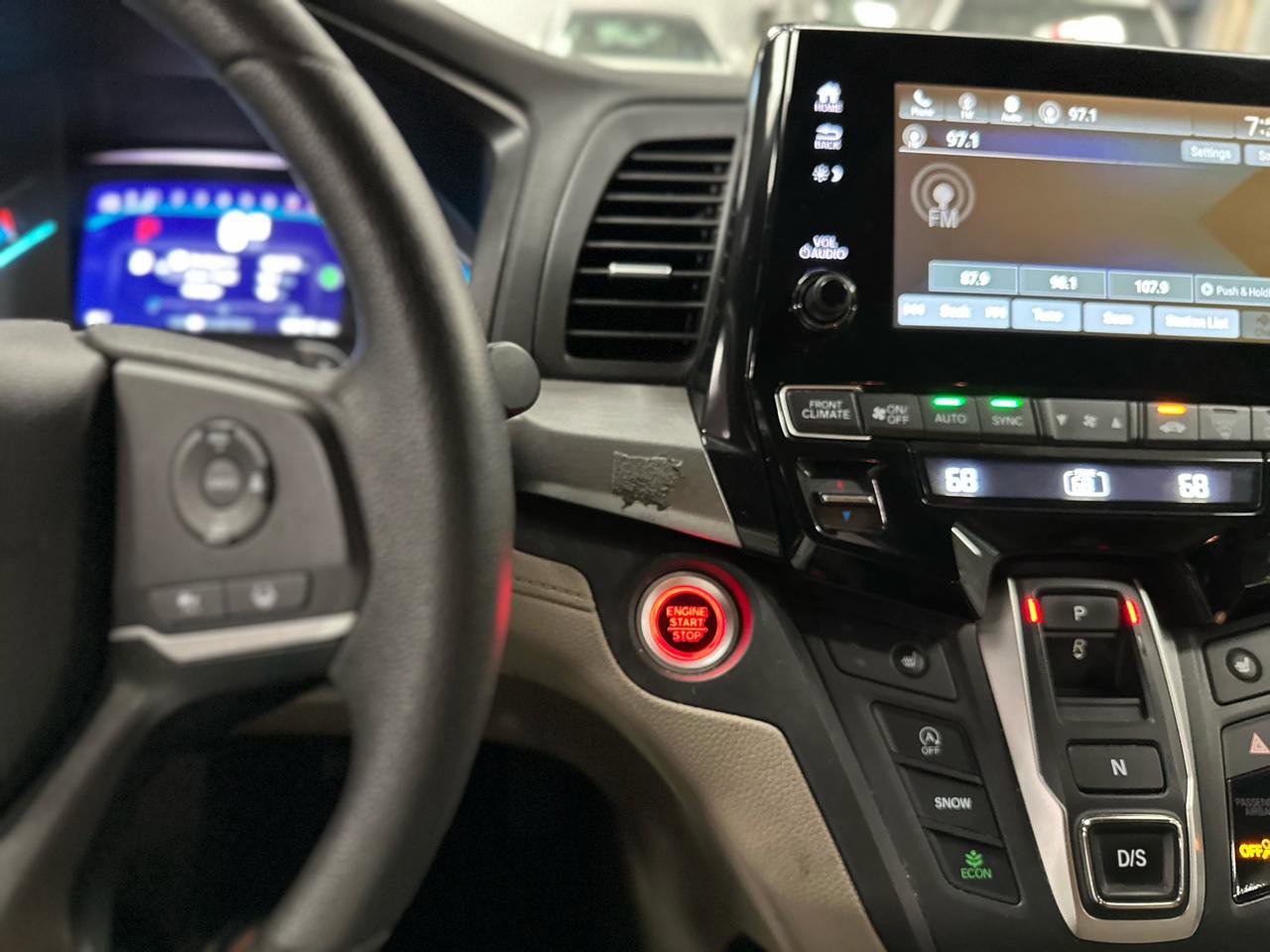 Used 2022 Honda Odyssey EX image 18