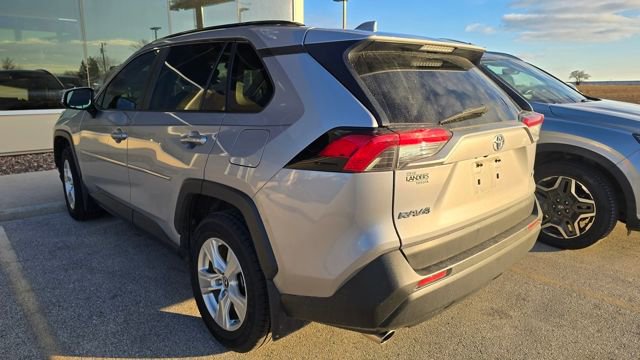 Used 2019 Toyota RAV4 XLE image 5