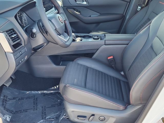 New 2026 Nissan Rogue SV AWD/4WD image 8