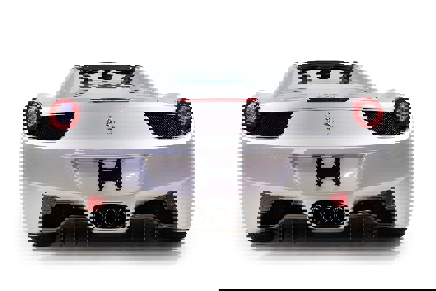 Used 2013 Ferrari 458 Spider image 18