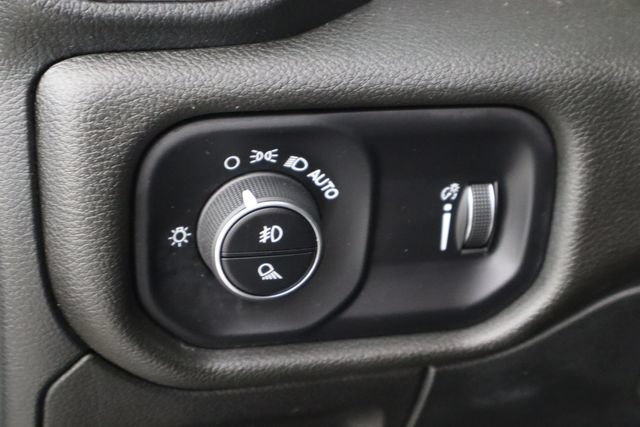 Used 2022 RAM 1500 Big Horn AWD/4WD image 22