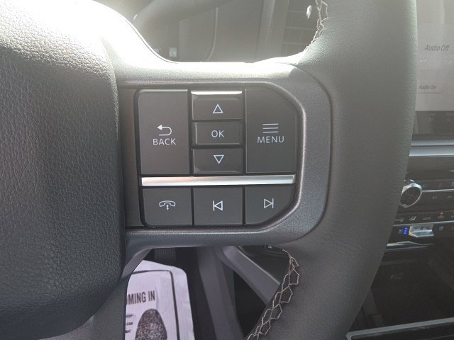 New 2026 Ford F250 Lariat w/ Black Appearance Package AWD/4WD image 22