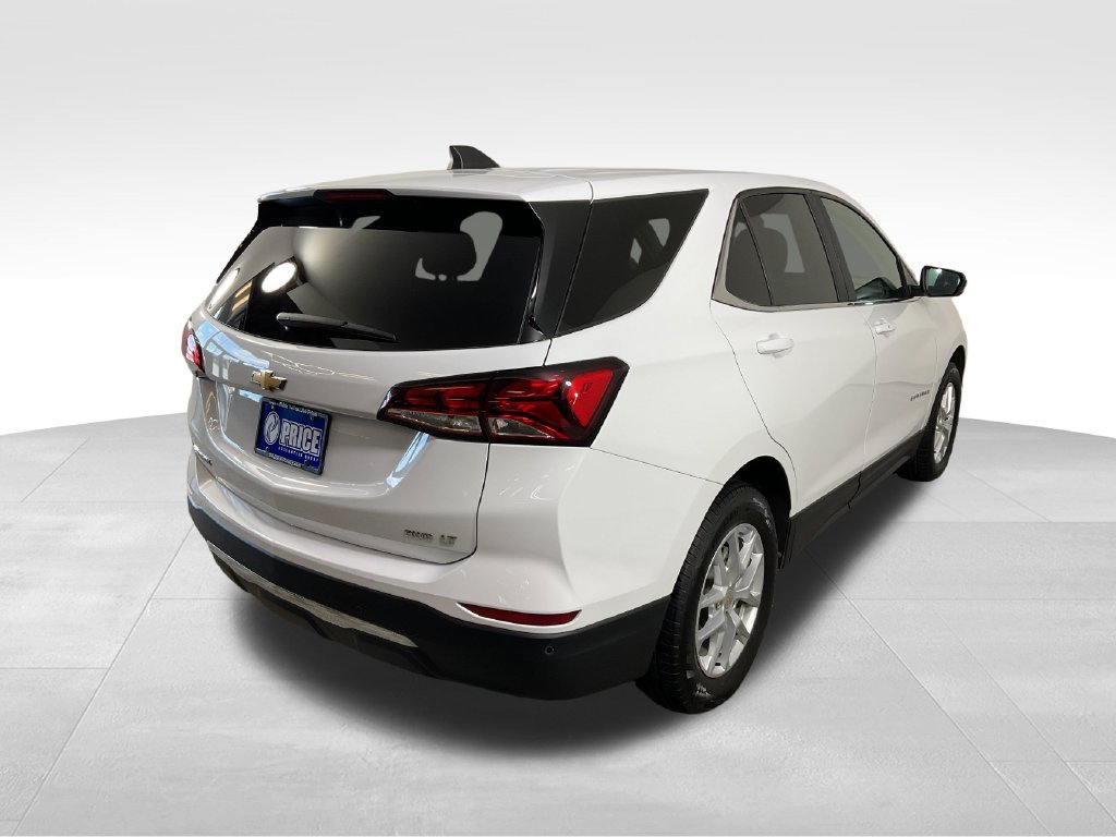 Used 2024 Chevrolet Equinox LT AWD/4WD image 9