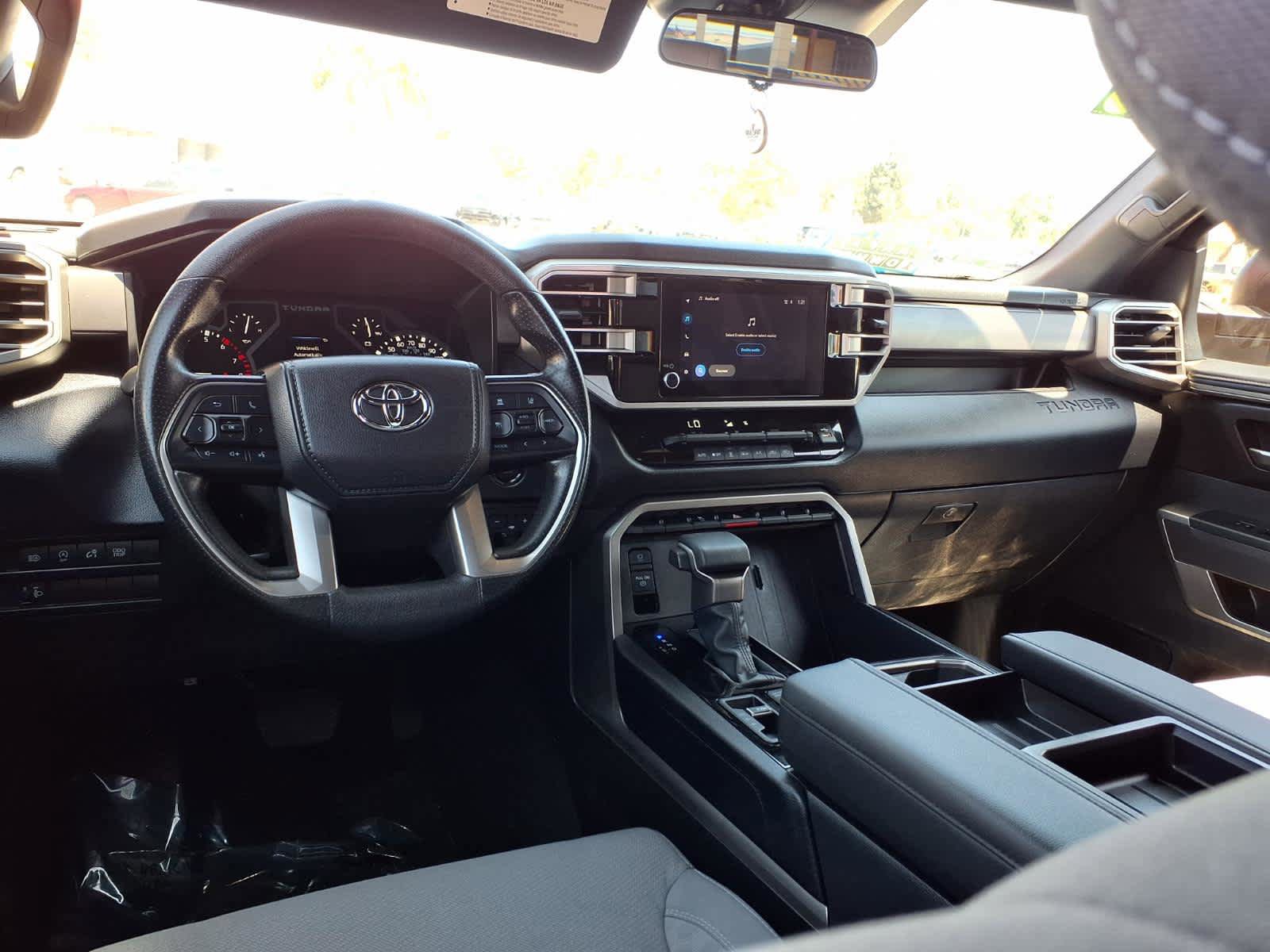Used 2025 Toyota Tundra SR5 AWD/4WD image 9