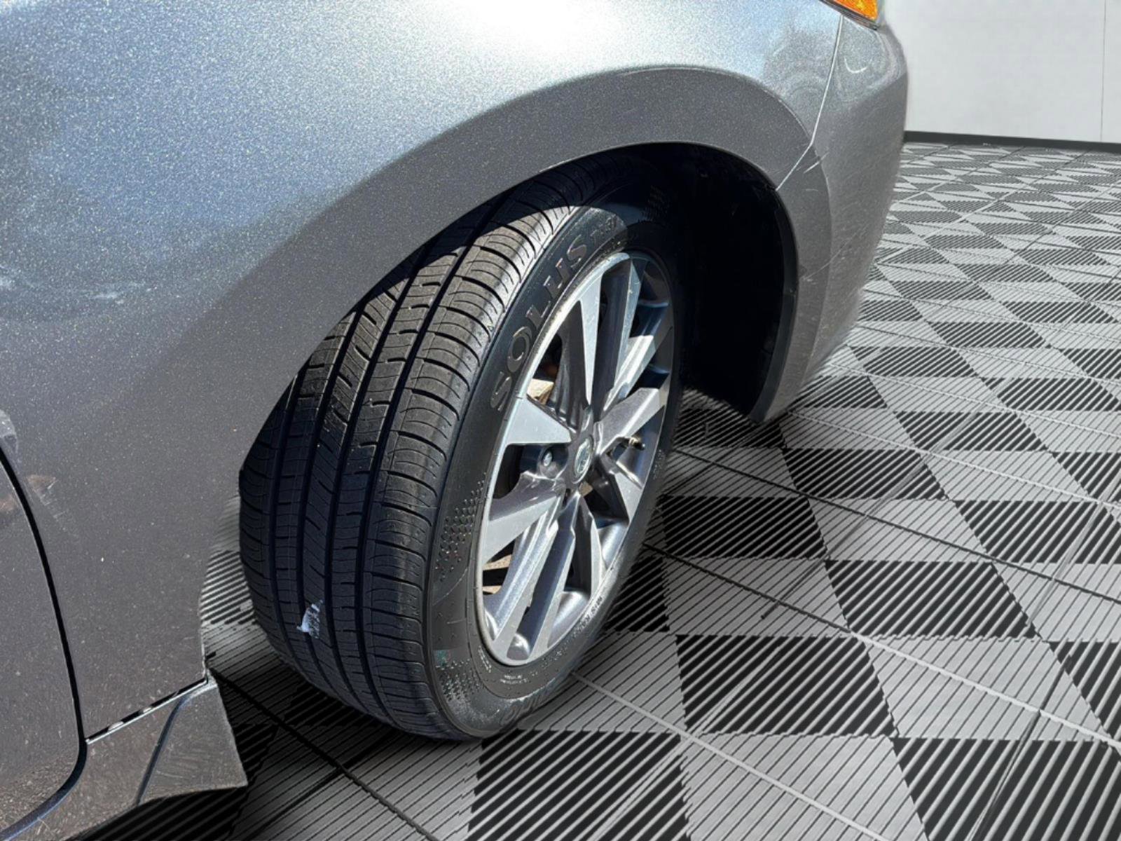 Used 2016 Nissan Altima 2.5 SV image 19