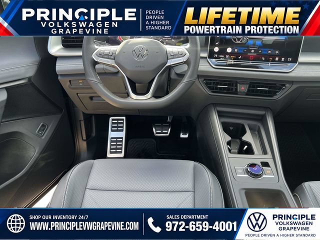 New 2026 Volkswagen Tiguan SE R-Line FWD image 25