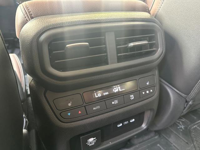 Used 2024 Honda Pilot Elite image 8