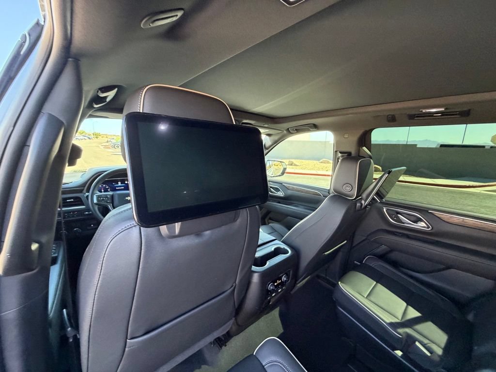 Certified 2023 Chevrolet Suburban Premier AWD/4WD image 25