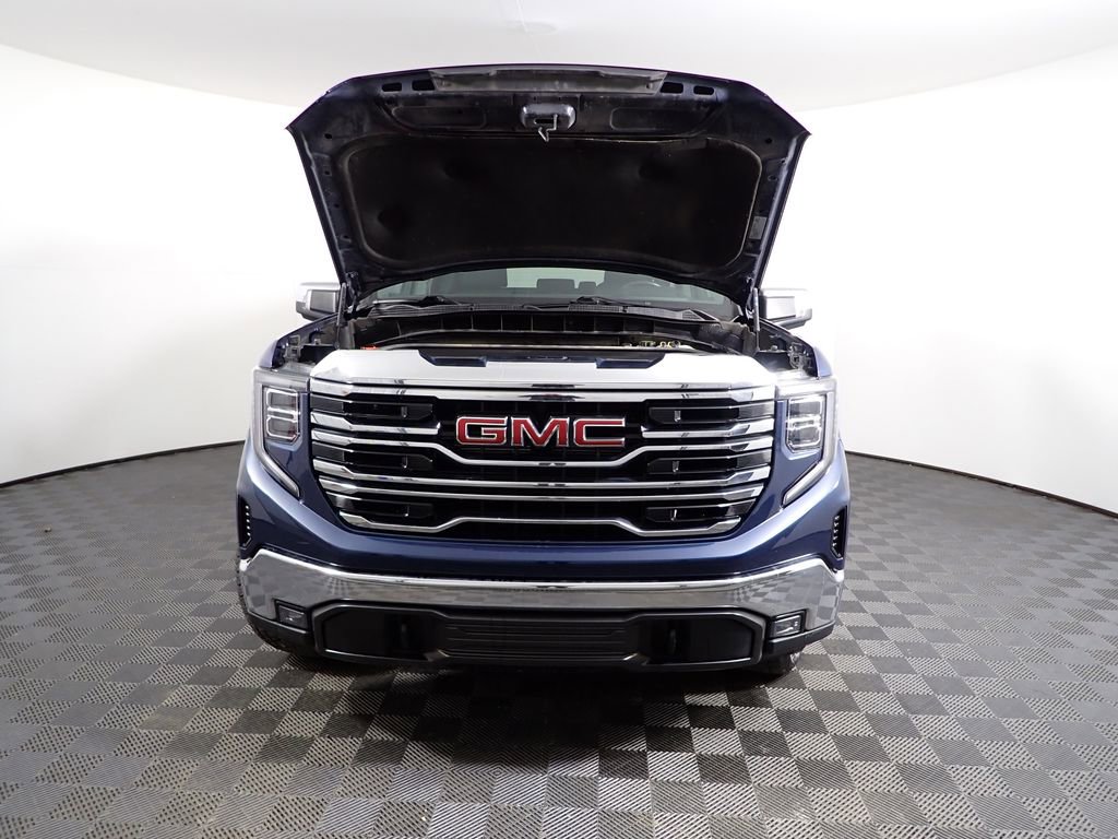 Used 2023 GMC Sierra 1500 SLT w/ SLT Premium Package image 8
