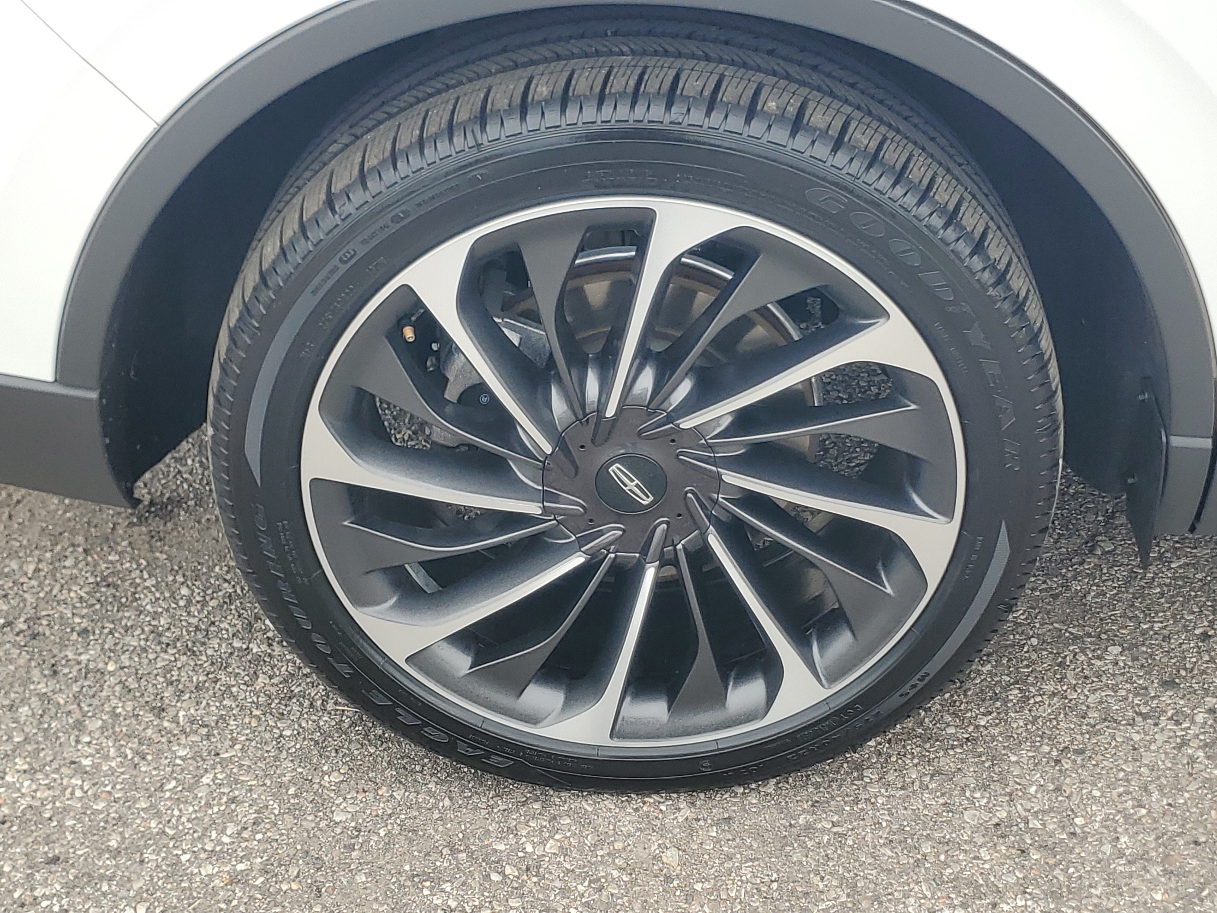 Used 2024 Lincoln Aviator Reserve w/ Equipment Group 201A AWD/4WD image 7