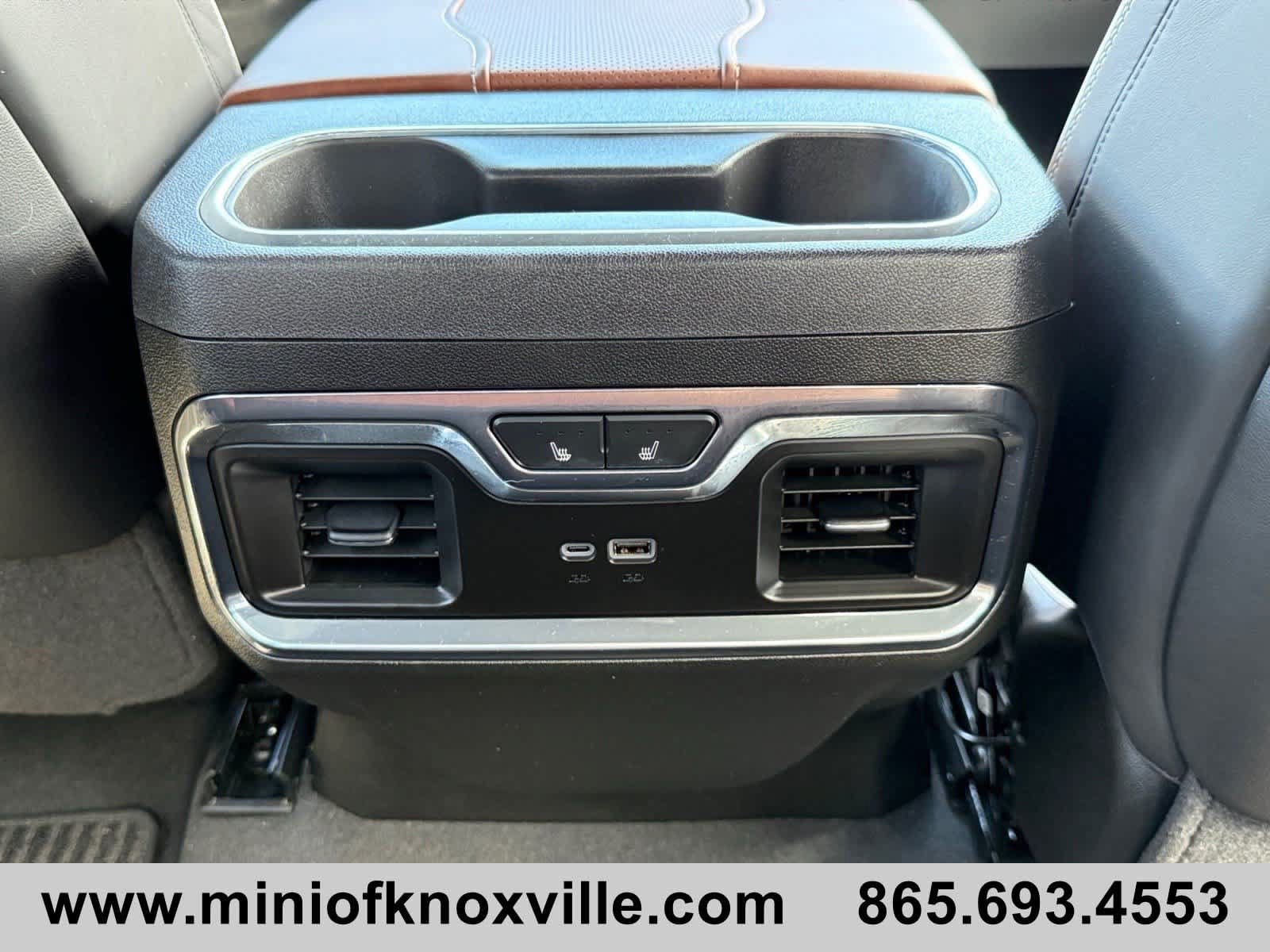 Used 2024 GMC Sierra 2500 Denali Ultimate AWD/4WD image 26