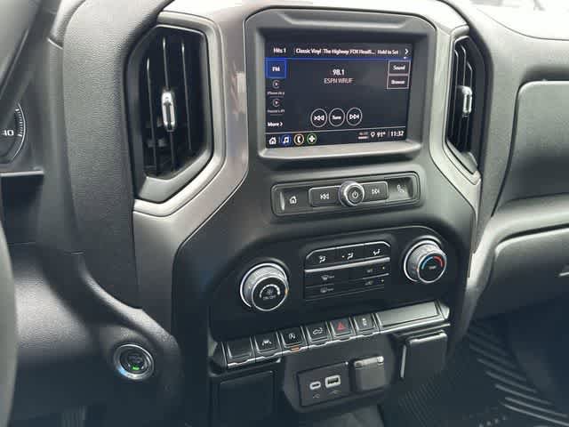 Used 2023 Chevrolet Silverado 1500 Custom AWD/4WD image 20