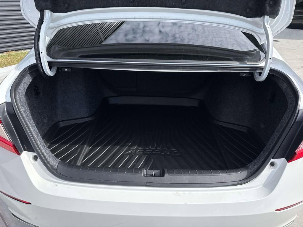 Used 2022 Honda Accord Sport Special Edition image 13