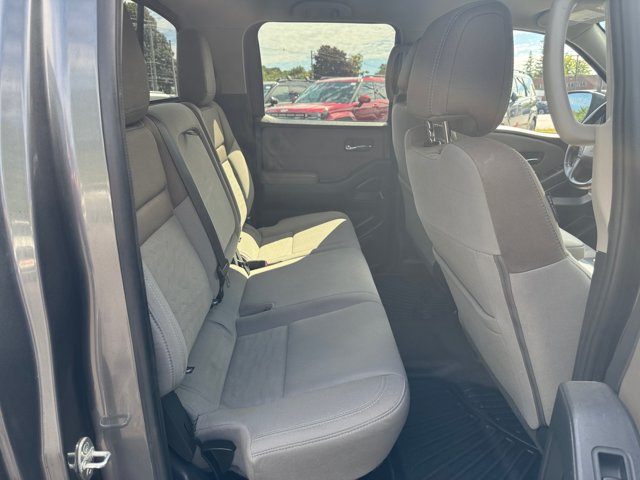 Used 2022 Nissan Frontier SV w/ Technology Package AWD/4WD image 25