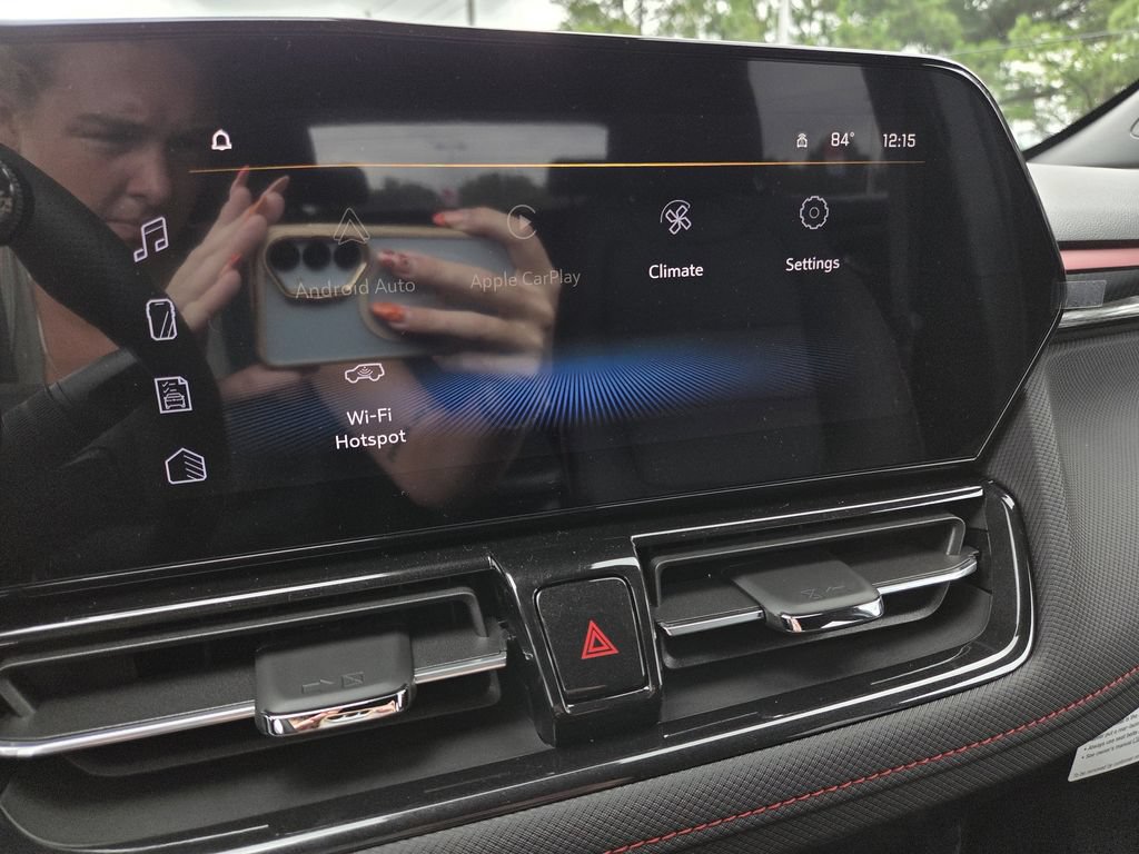 New 2026 Chevrolet TrailBlazer RS w/ Convenience Package FWD image 9