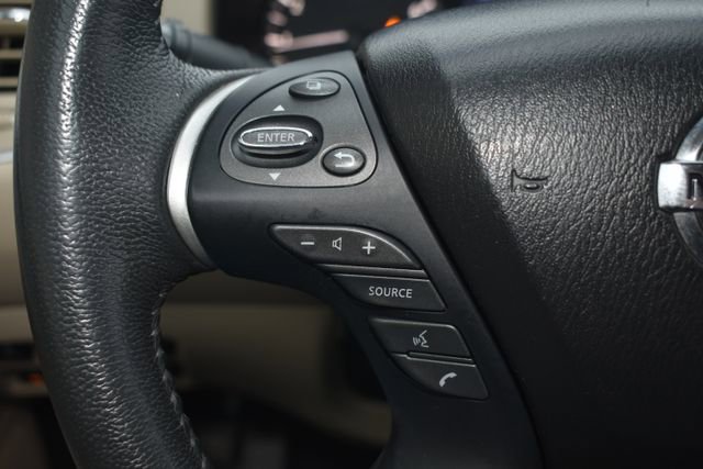 Used 2017 Nissan Pathfinder Platinum w/ Family Entertainment Package image 24