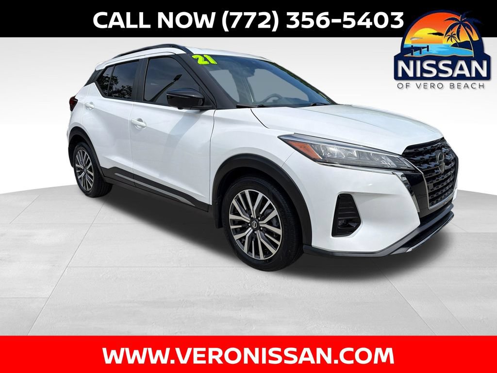Certified 2021 Nissan Kicks SR FWD image 1