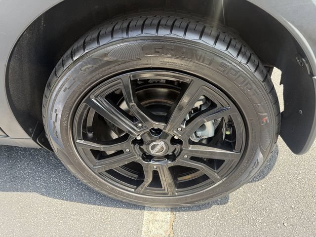 Used 2023 Nissan Kicks SR w/ SR Premium Package FWD image 39