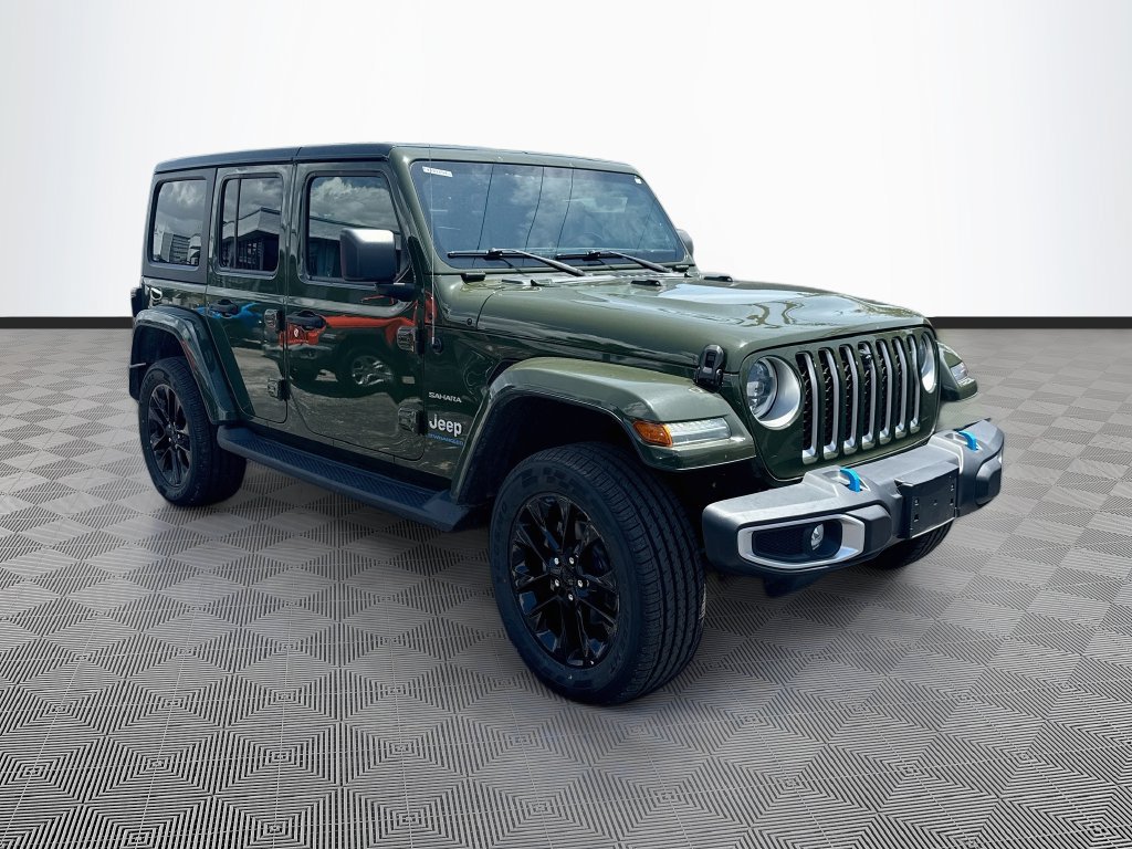 Certified 2023 Jeep Wrangler Unlimited Sahara w/ Cold Weather Group AWD/4WD image 4