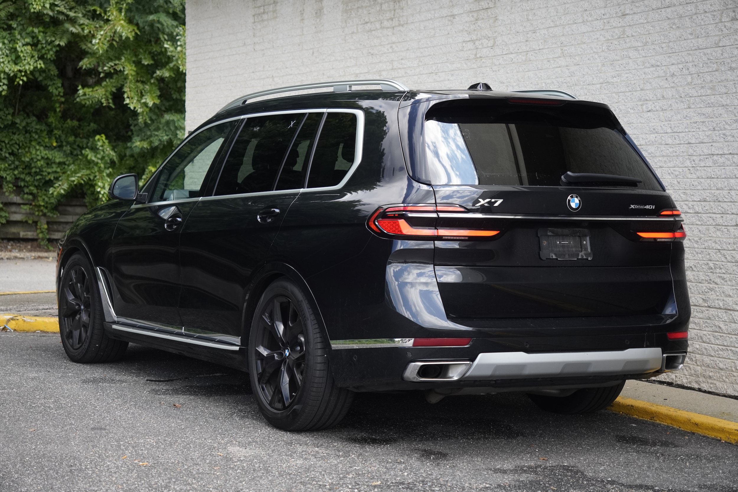 Used 2026 BMW X7 xDrive40i AWD/4WD image 5