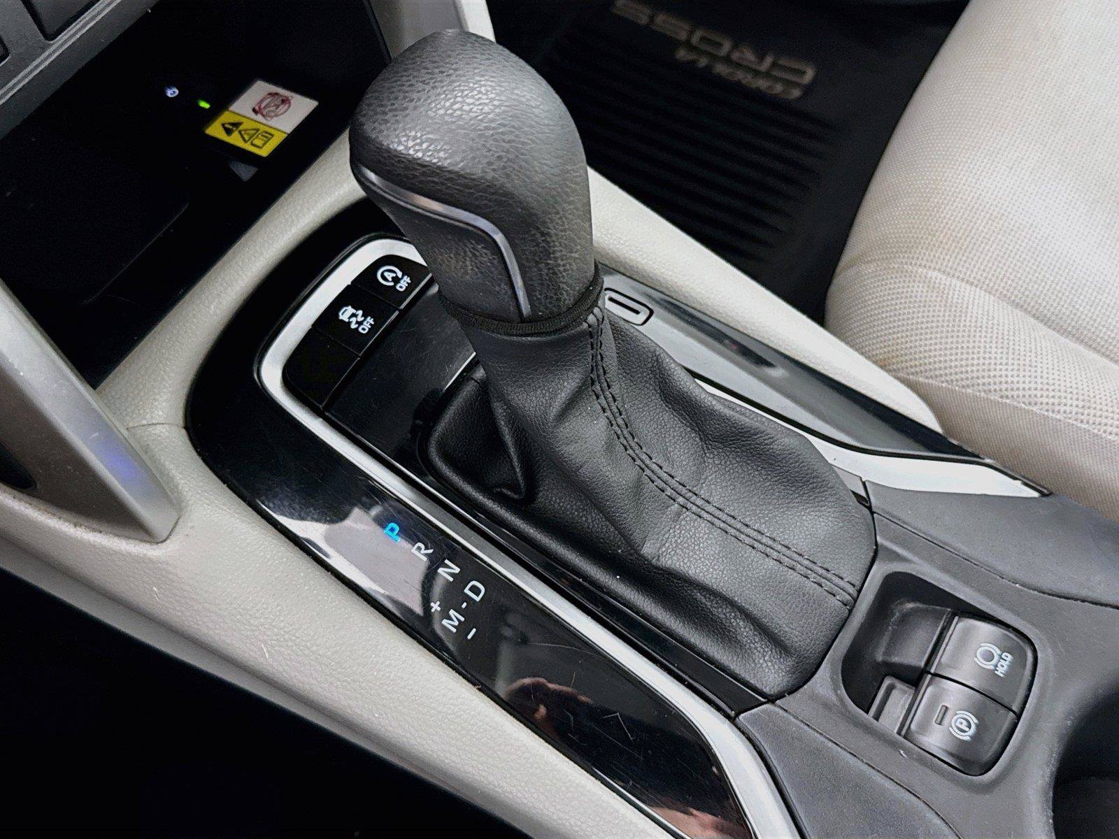 Used 2023 Toyota Corolla Cross LE FWD image 25
