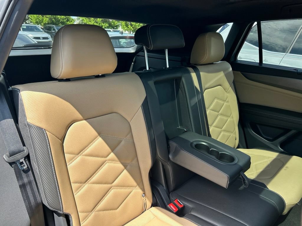 New 2026 Volkswagen Atlas Cross Sport SE FWD image 49