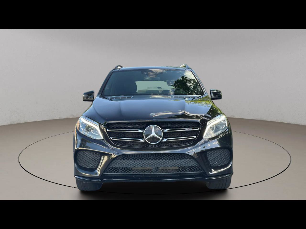 Used 2017 Mercedes-Benz GLE 43 AMG 4MATIC image 2