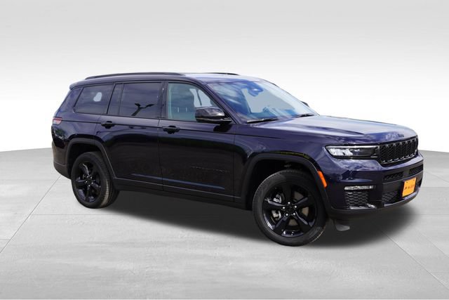 Certified 2024 Jeep Grand Cherokee L Limited w/ Black Appearance Package AWD/4WD image 2