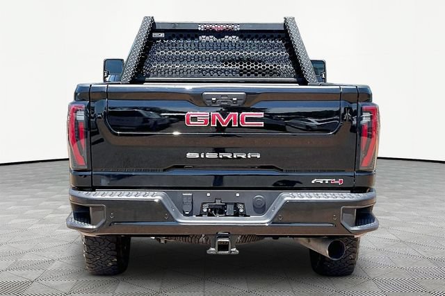Used 2024 GMC Sierra 2500 AT4 w/ AT4 Premium Plus Package AWD/4WD image 6