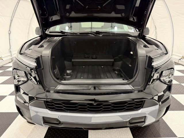 Used 2025 Chevrolet Silverado EV LT image 9