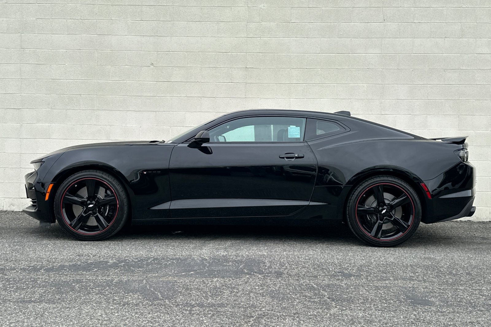 Used 2023 Chevrolet Camaro SS RWD image 7