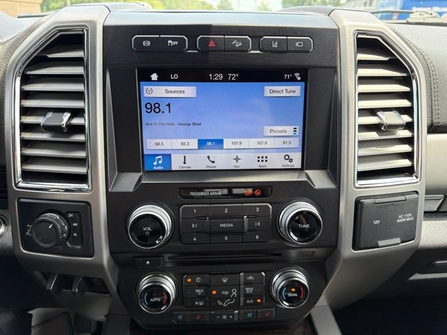 Certified 2017 Ford F350 Platinum w/ Platinum Ultimate Package AWD/4WD image 23