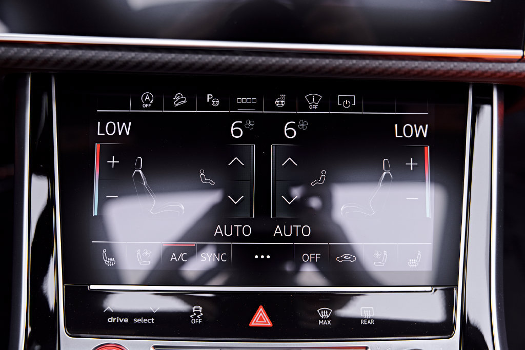 Used 2026 Audi RS Q8 performance AWD/4WD image 94