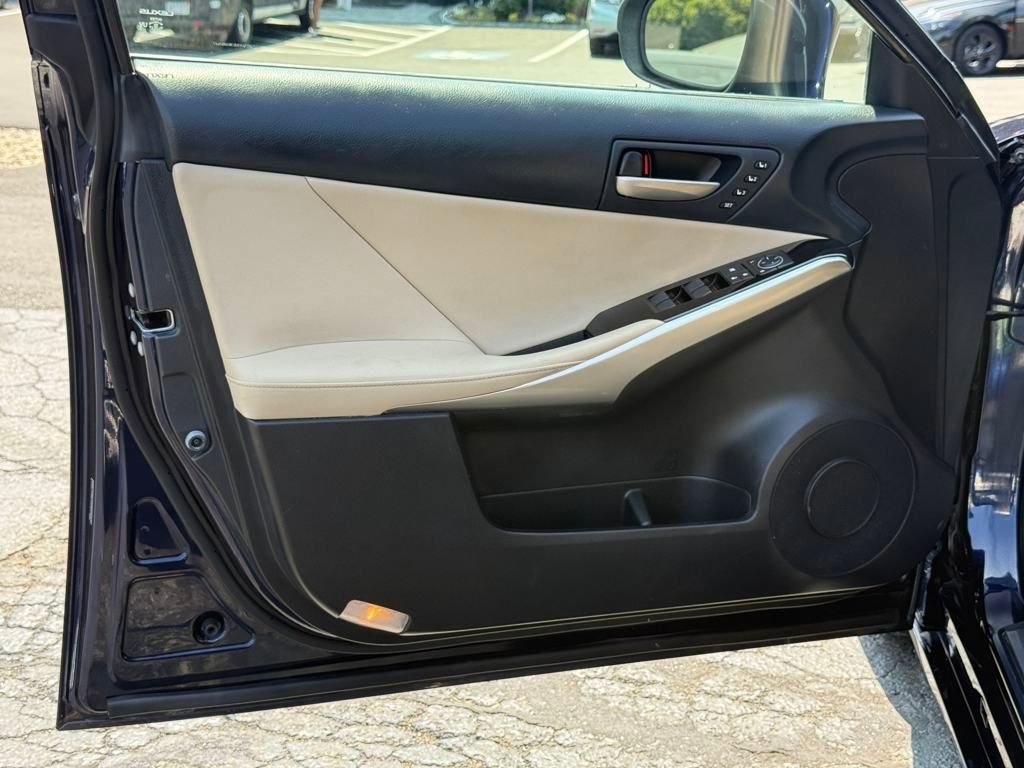 Used 2019 Lexus IS 300 w/ Premium Package RWD image 20