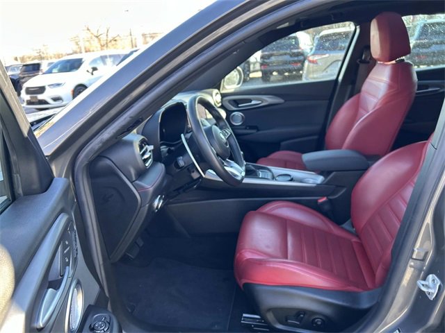 Used 2024 Dodge Hornet R/T Plus w/ Tech Pack Plus w/o Parking image 11