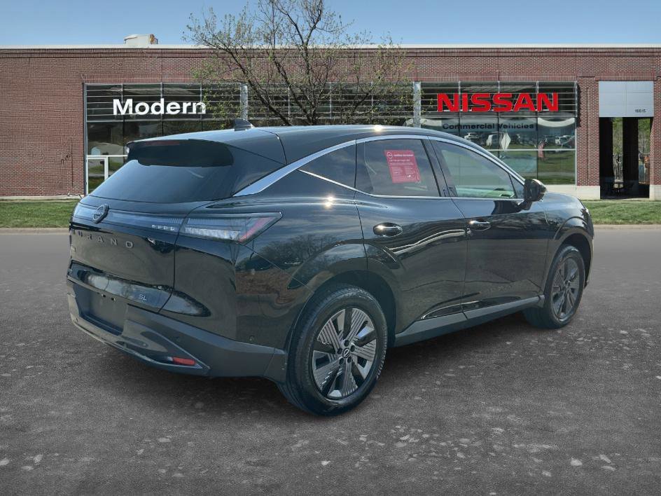 Certified 2025 Nissan Murano SL image 4