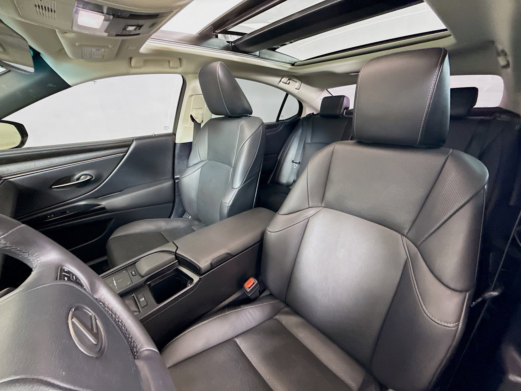 Used 2022 Lexus ES 350 w/ Premium Package FWD image 11