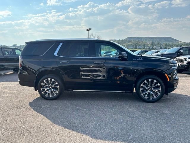 Certified 2025 Chevrolet Tahoe High Country w/ Sun And Tow Package AWD/4WD image 6