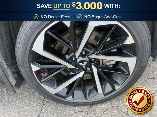 Used 2023 Mitsubishi Outlander SE image 36