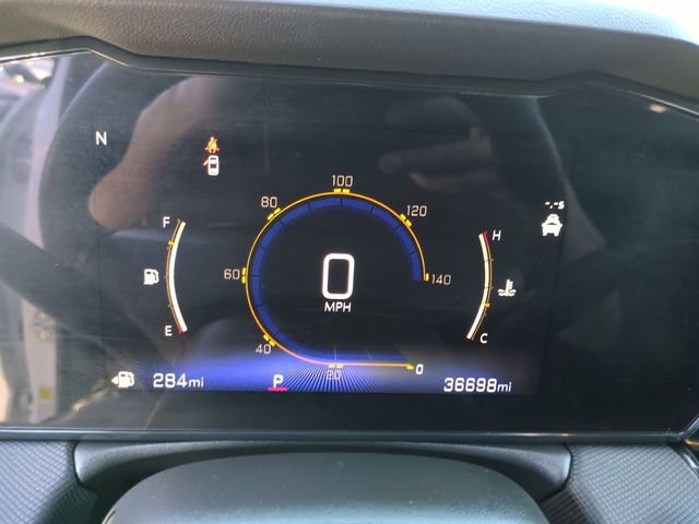 Certified 2024 Chevrolet TrailBlazer RS w/ Convenience Package image 12