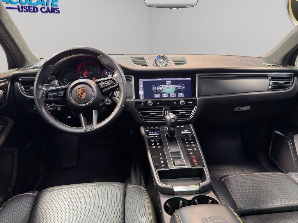Used 2023 Porsche Macan GTS AWD/4WD image 12