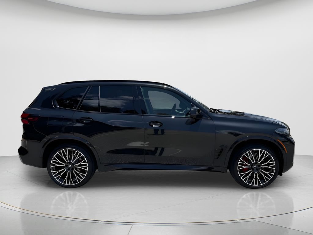 New 2026 BMW X5 xDrive40i w/ M Sport Package AWD/4WD image 4
